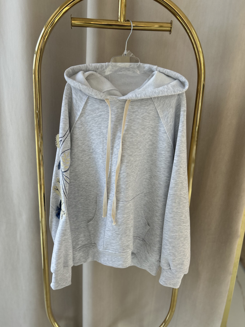 MY BLUZA SZARA Z GRANATOWO-ŻÓŁTYM HAFTEM RĘKAW