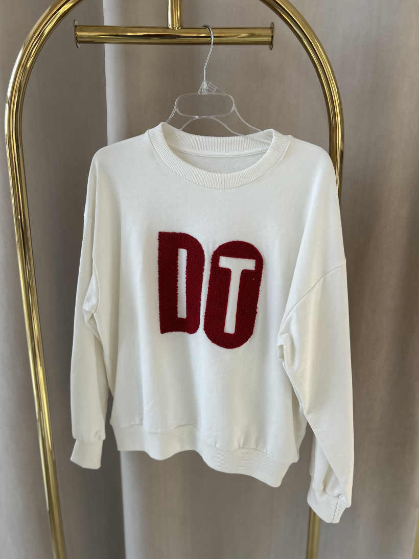 CH BLUZA BIAŁA Z CZERWONYM ZNACZKIEM