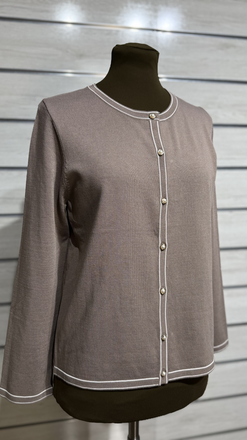 CARDIGAN FECHO RISCA CONTORNADA