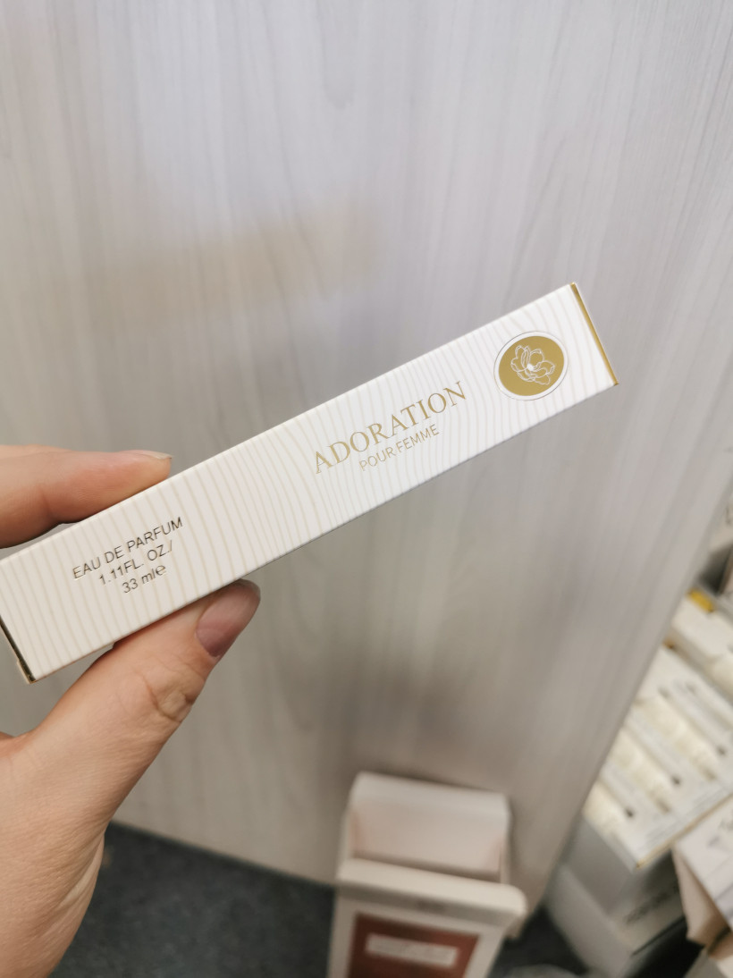Perfumetka Adoration