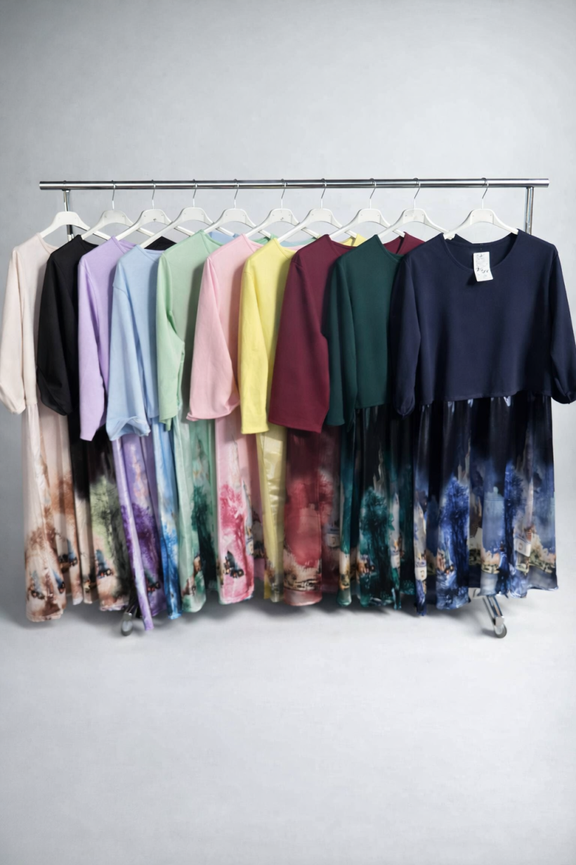 Stylowa sukienka plus size  z aksamitnym dołem