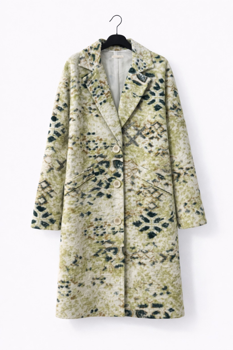 Płaszcz zielone plamy