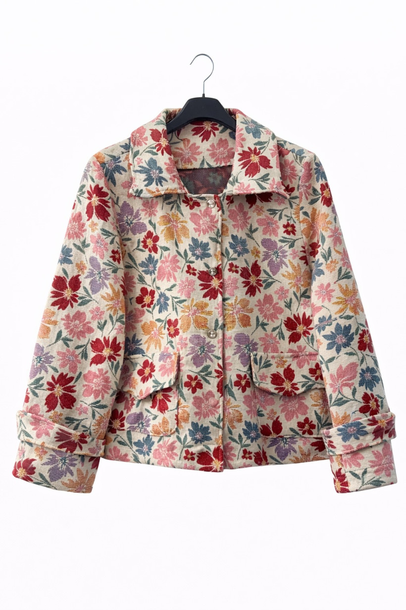 Kurtka w kwiaty