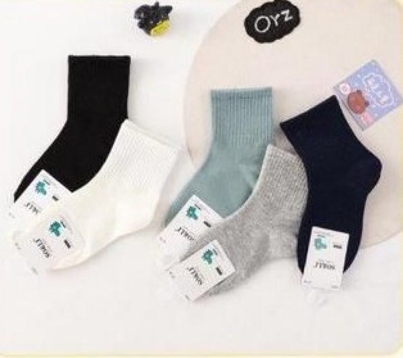 SKARPETKI BAWEŁNIANE GŁADKIE CHŁOPIEC  5-PAK