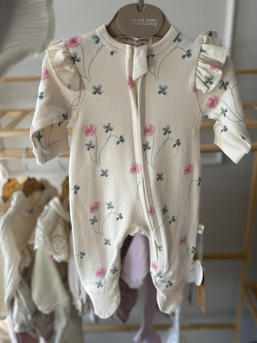 Pajacyk niemowlęcy z suwakiem, KWIATY, 100% bawełna