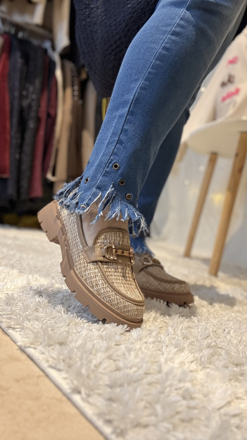 chaussure beige