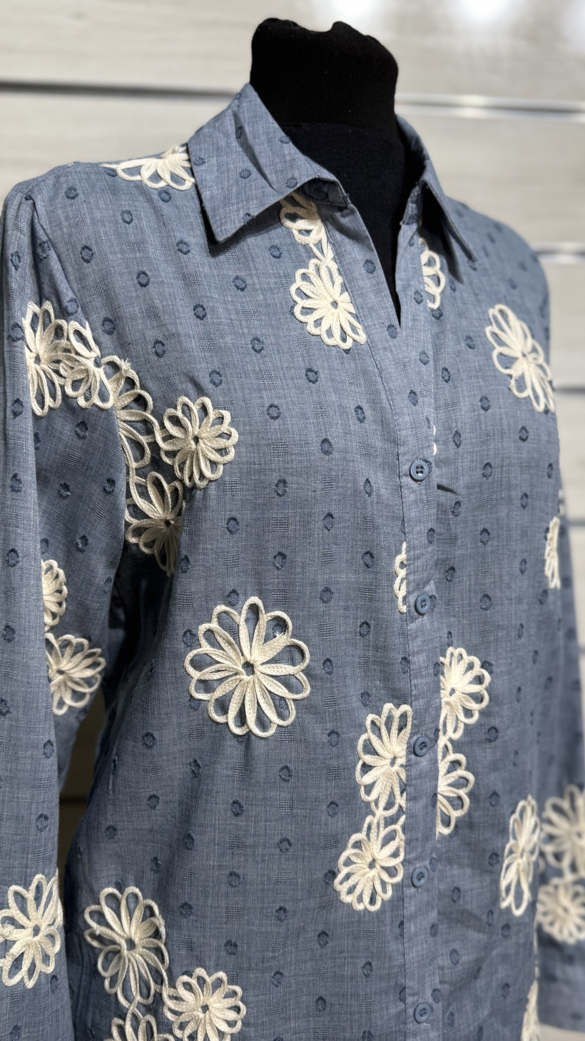 CONJ CAMISEIRO E SAIA BORDADO