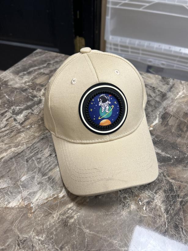 astronauta- czapka bezowa dziecięca 