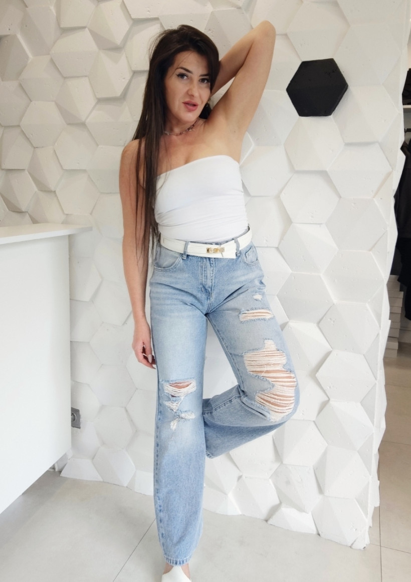 Jeansy z dziurami Roberta Biagi