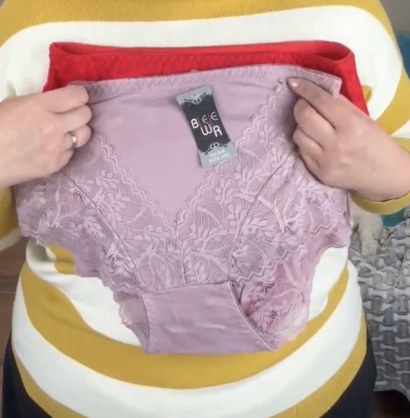 Majtki jednokolorowe z koronką - 5xl - 305 - róż