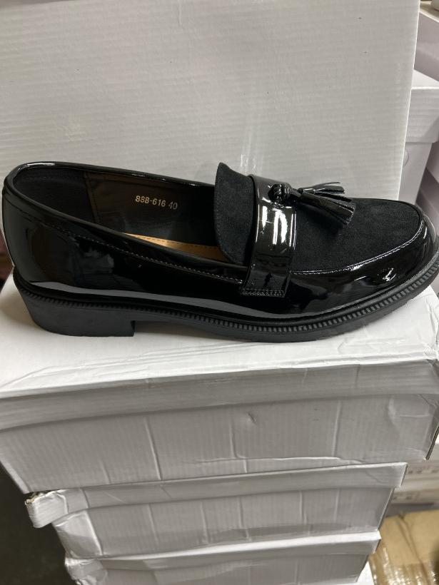 WYJŚCIOWY- mokasyn czarny Sixth Sens 888-618