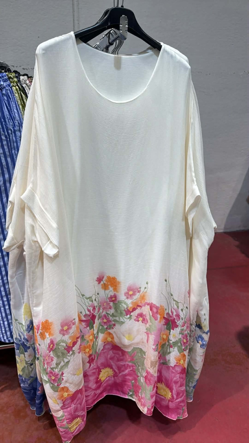 Italia nr.11 - Sukienka maxi - spód kwiatowy - 661182 - fuksja