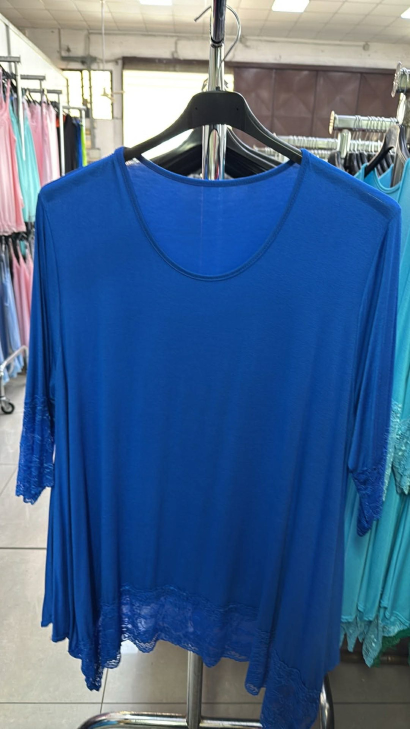 Italia nr.11 - Tunika jednokolorowa z koronką - 15556 - chaber