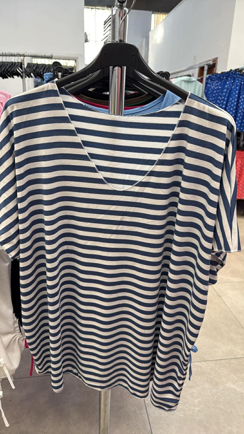 Italia nr.11 - Bluzka w paski - 5742 - jeans