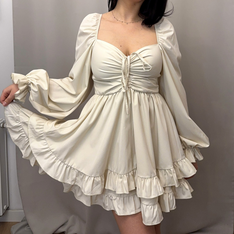 Sukienka z podwójną falbaną 