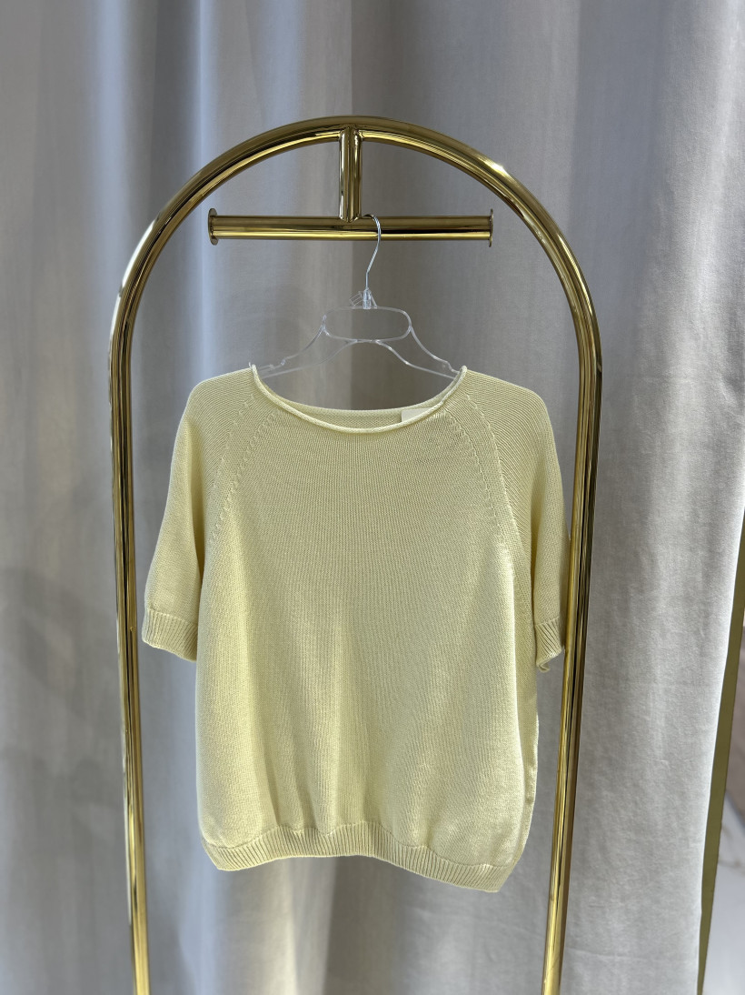 ITALY SWETEREK BANAN KRÓTKI RĘKAW