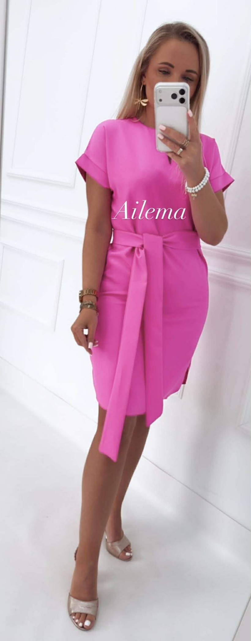 Sukienka Moon 561 gładka z paskiem 