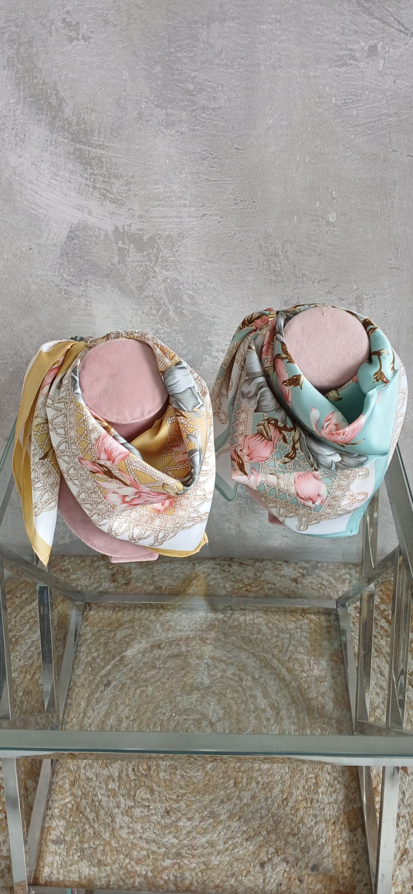 Apaszka, gawroszka Magnolia