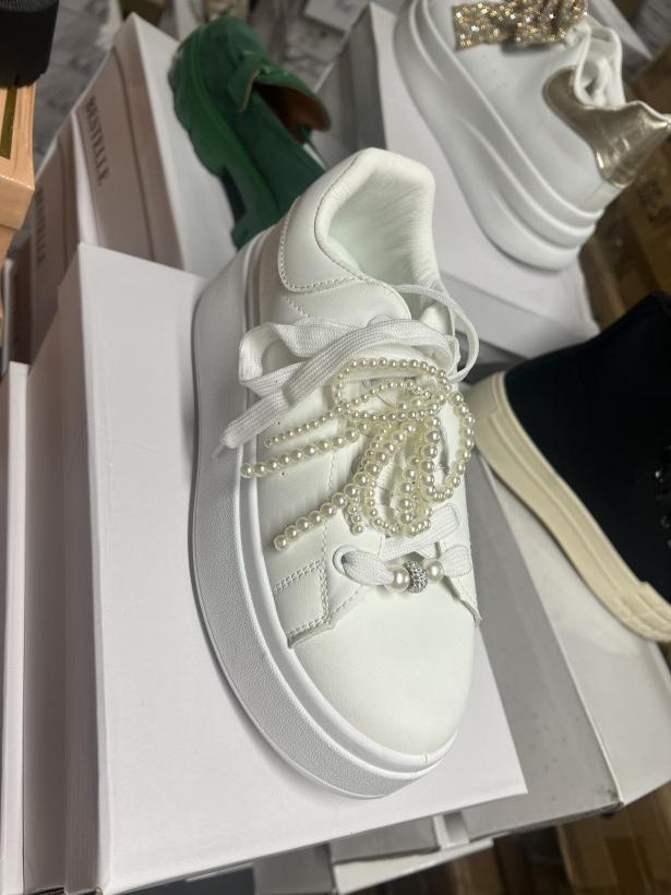 FRANCJA 12-Sneakers biały z perełkami 9148