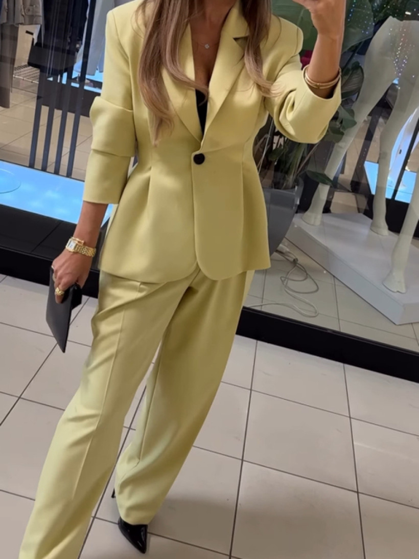 EM MARYNARKA  MIRIAM MANGO 