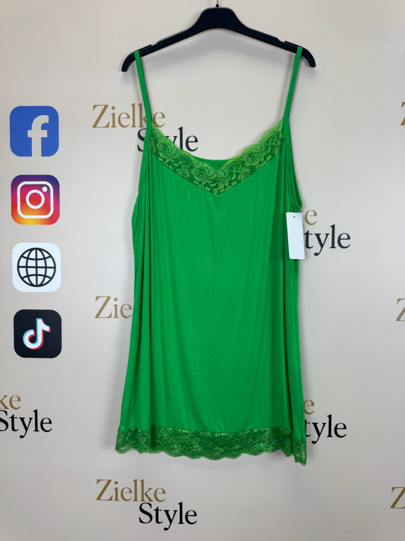 Italia nr 10 - bluzka / koszulka  jednokolorowa z koronką - cienkie ramiączka - 15156 - zielony jasny