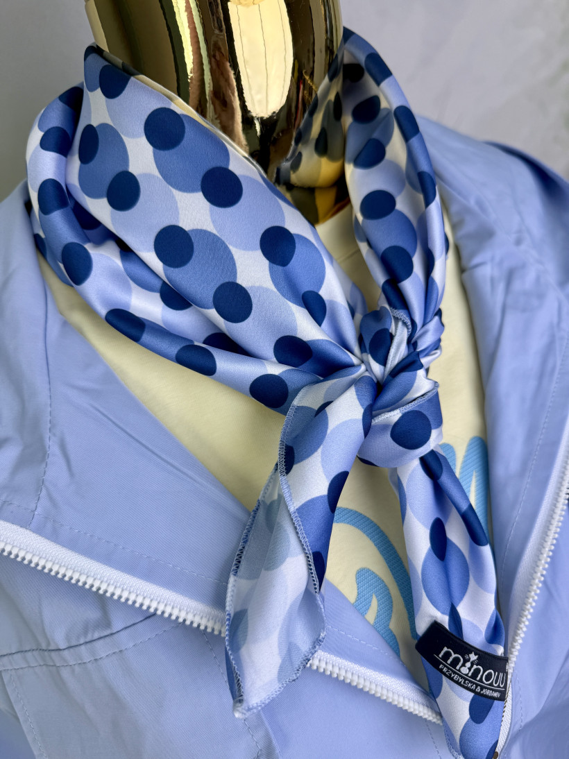 Apaszka wiosenna Minouu 