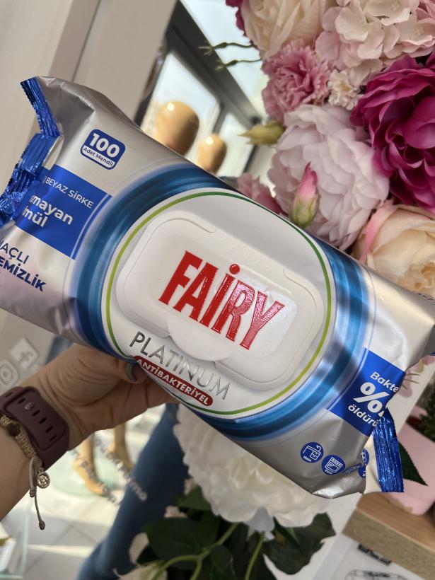 Chusteczki Fairy Platinum 13802