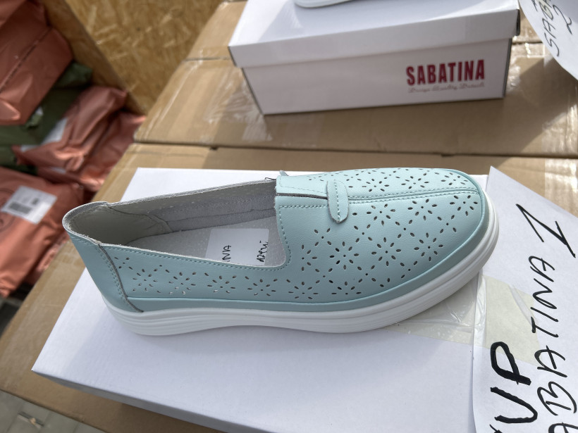 SABATINA 1- PÓŁBUT AŻUROWY NIEBIESKI DX25046LSKÓRA NATURALNA 