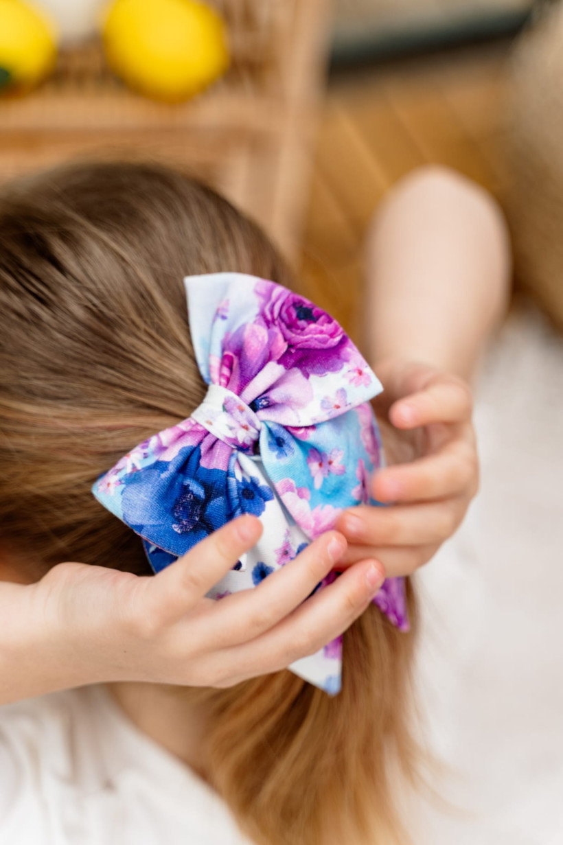 GUMKA Z KOKARDĄ  NIEBIAŃSKIE BUKIETY HELEN