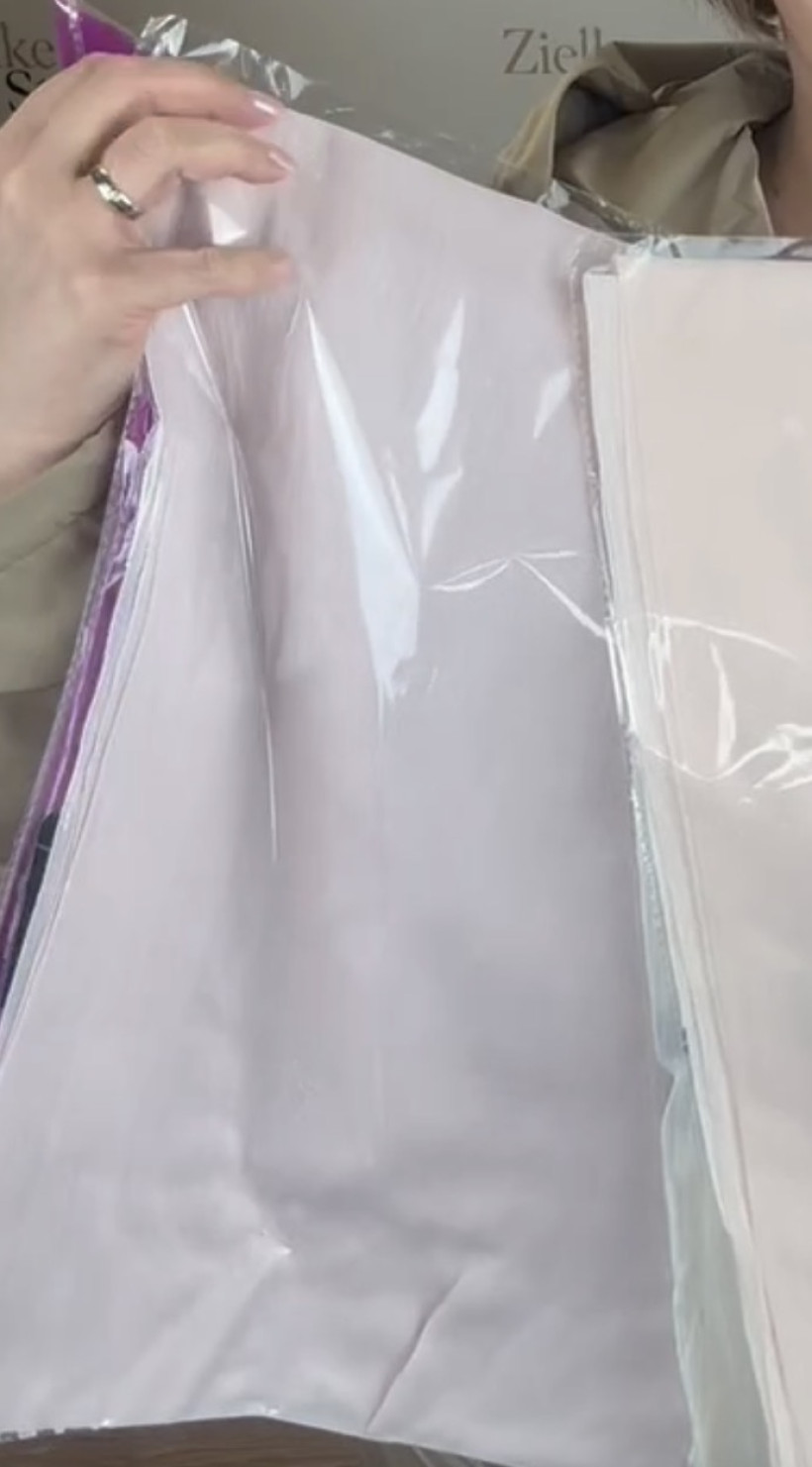 Szalik jednokolorowy z frędzlami 2192 - puder