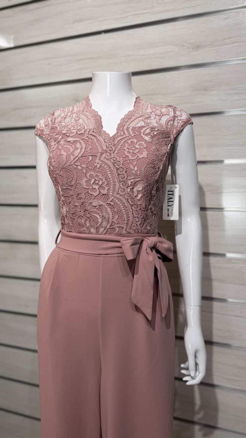 MACACÃO RENDA A FRENTE 