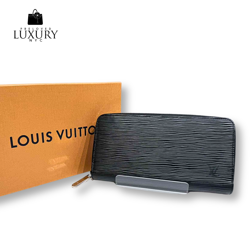 LOUIS VUITTON Zippy Wallet