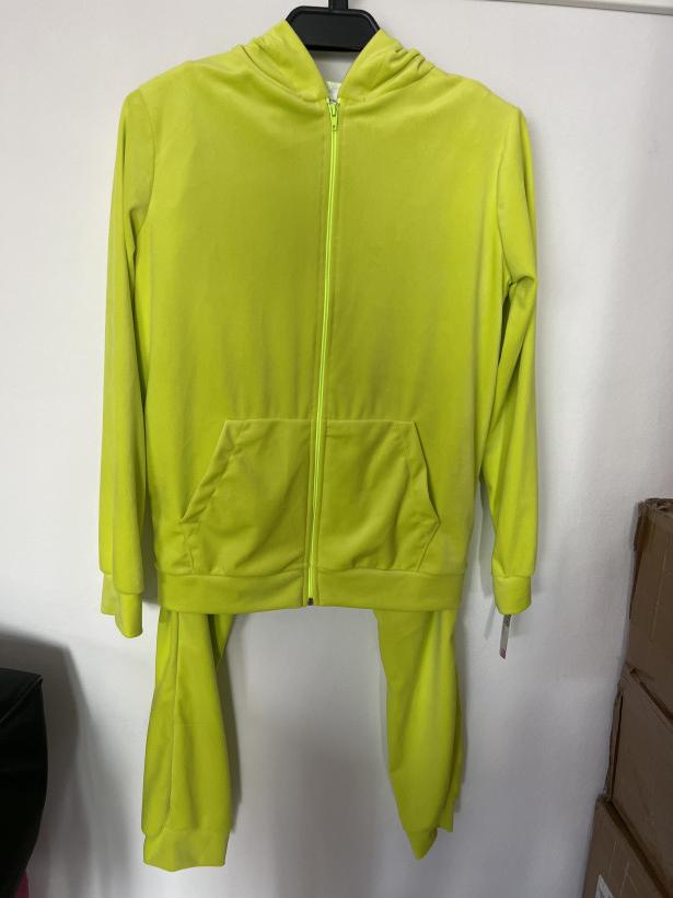 KOMPLET WELUROWY KAPTUR ZAMEK