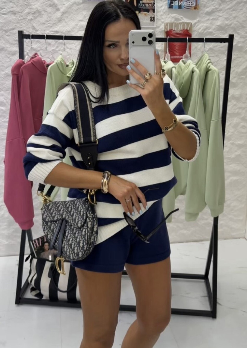 LA MILLA KOMPLET SWETERKOWY PASKI GRANATOWO ŚMIETANKOWY