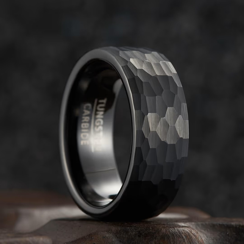 Męski pierścień młotkowany 8mm