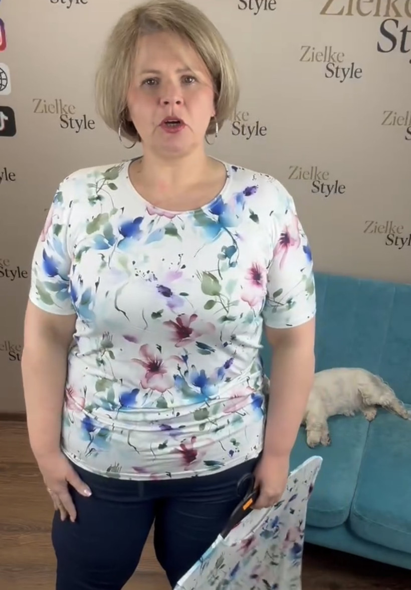 Tunika wzorzysta, łąka na białym tle - 3XL / 4XL - 15882