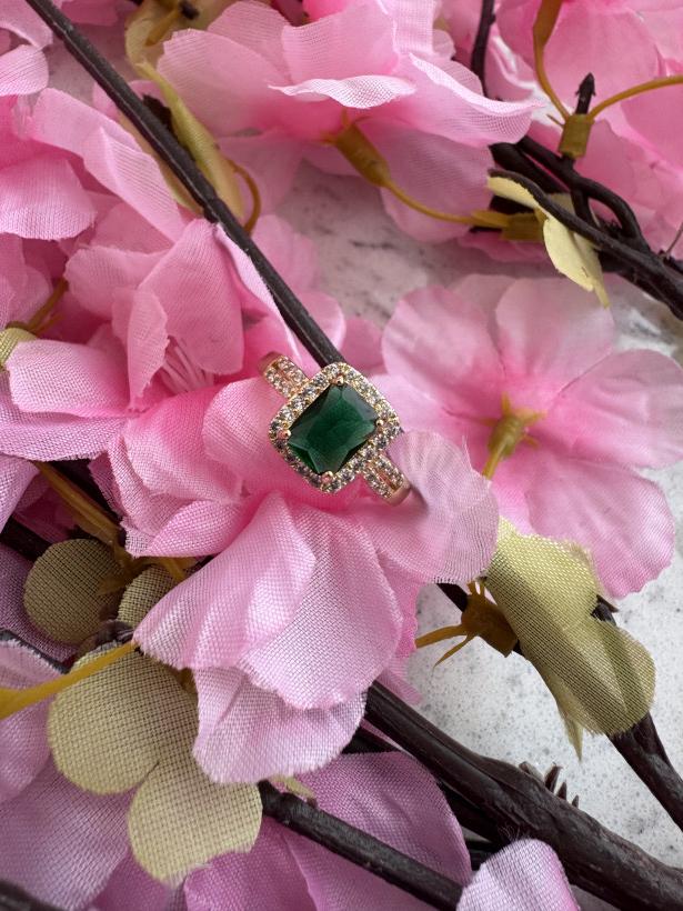 Pierścionek zielony kamień 13705 Z