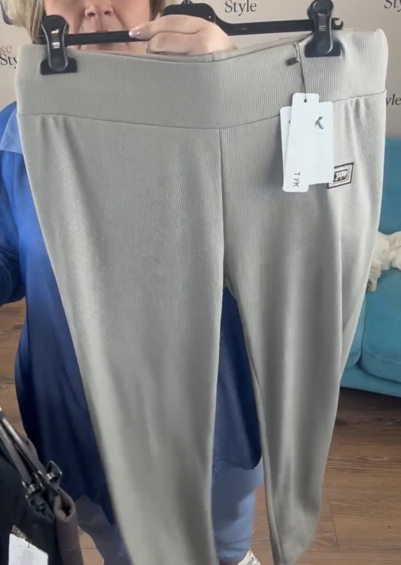 Leginsy prążkowe szeroki pas jednokolorowe - 4xl/5xl // 5xl/6xl - 7612 - fango