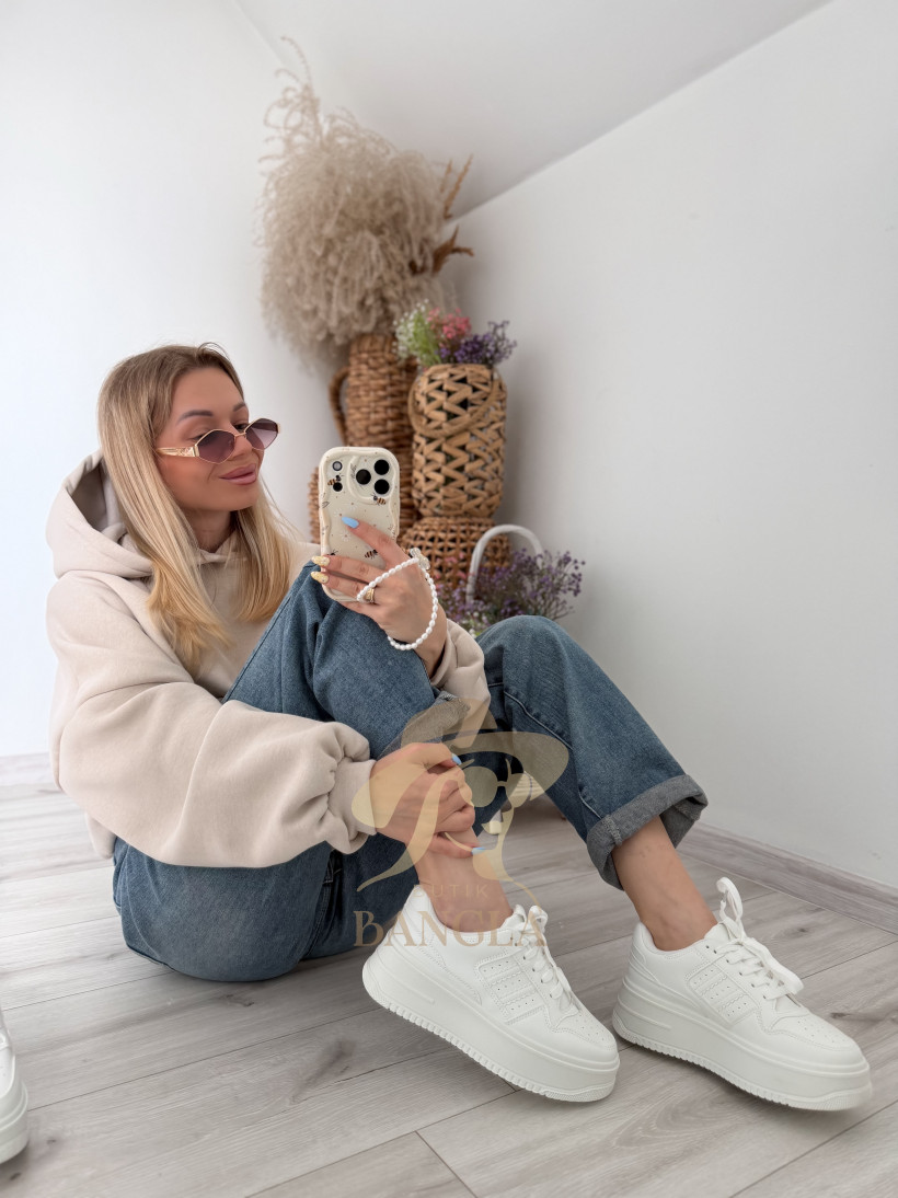 Sneakersy białe RE32