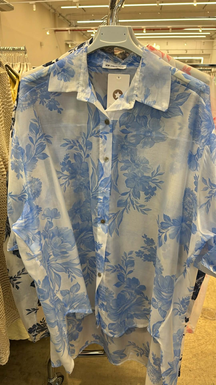 Italia nr 12 - Koszula oversize w kwiaty - 21163 - niebieska