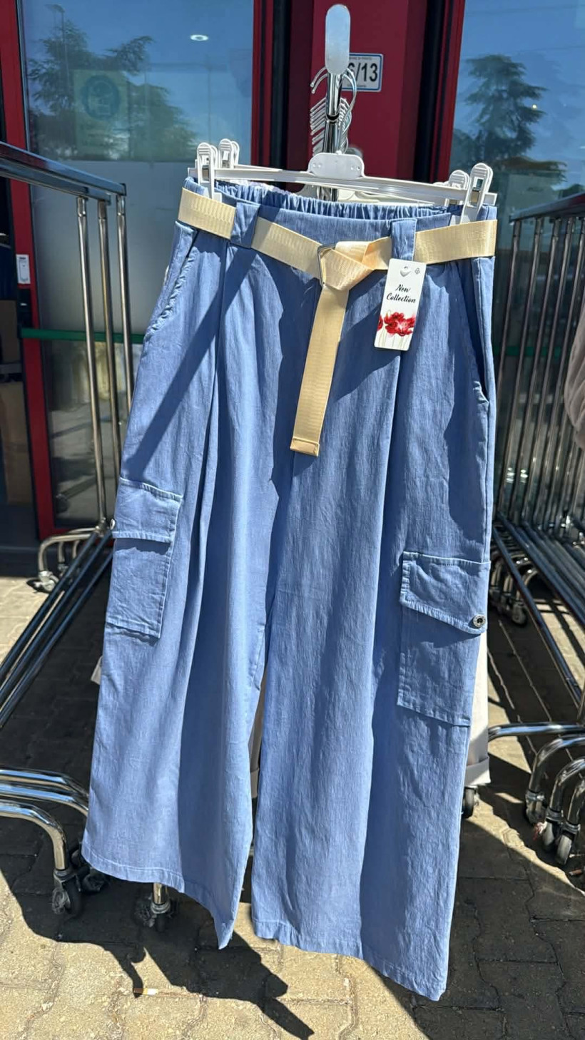 Italia nr 12 - Spodnie jednokolorowe - bojówki - szersza nogawka - 3986 - jeansowy