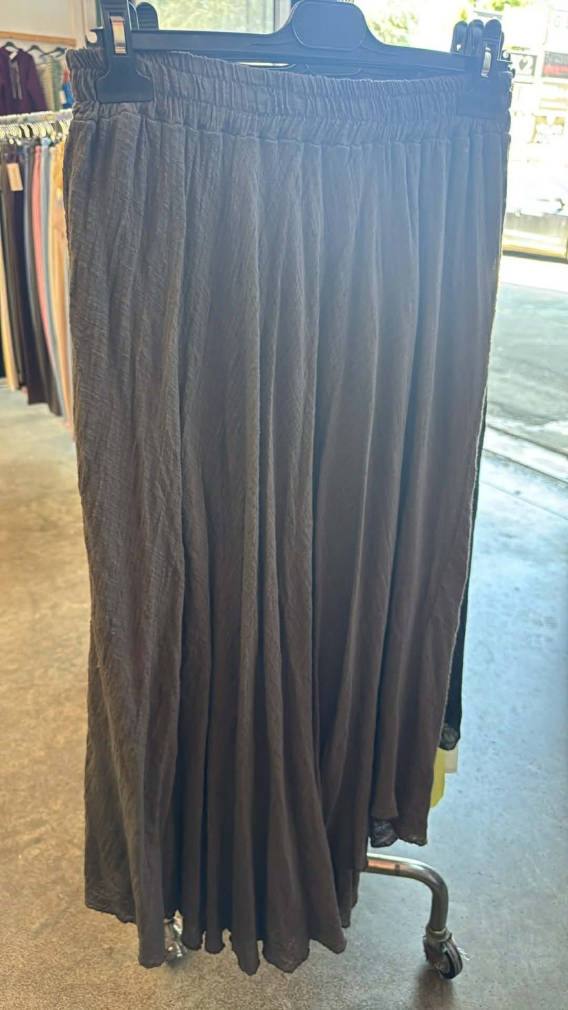 Italia nr 12 - Spódnica jednokolorowa - 27379 - czekolada