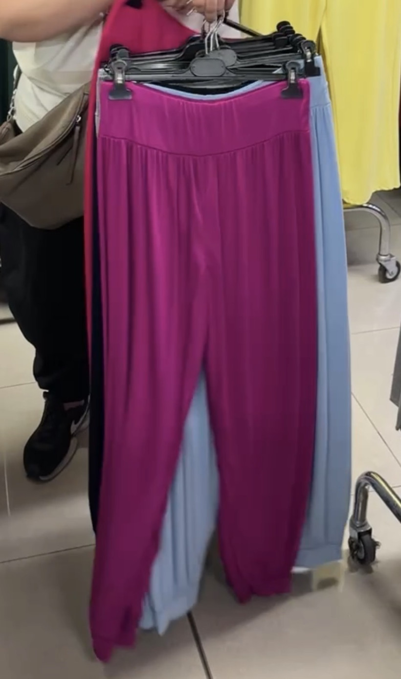 Italia nr.12 - Spodnie jednokolorowe alladyny - 5262 - amarant