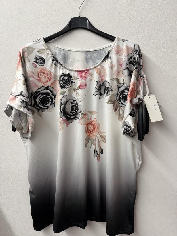 Italia nr 12 - Bluzka jednokolorowa cieniowana - kwiaty u góry Wł. 16308 - czarna