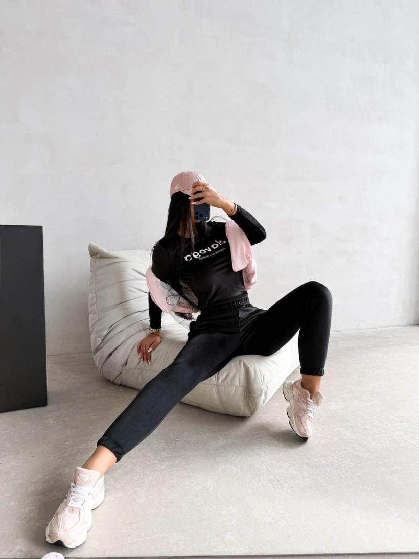 Komplet damski OLAVOGA SELIRA 2026 czarny