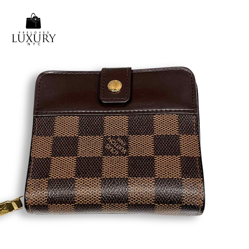 LOUIS VUITTON Compact Zip Monogram