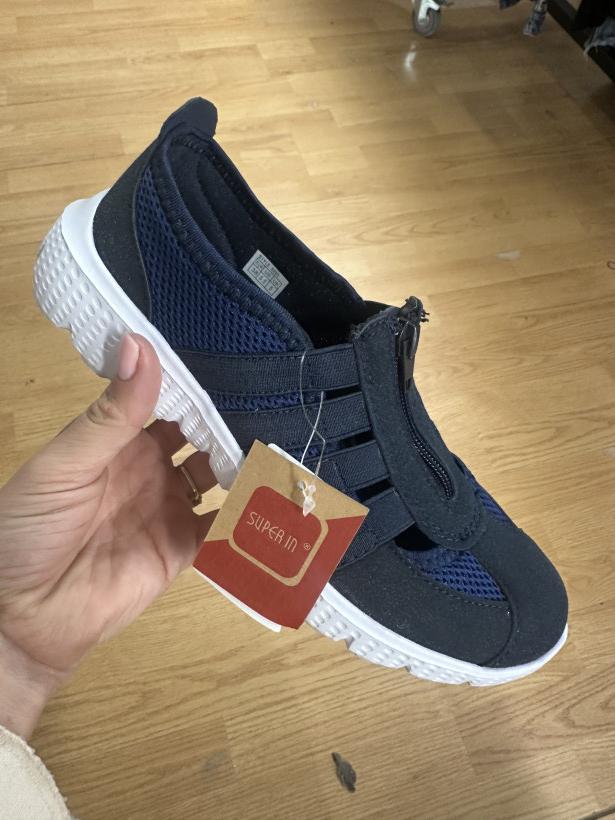 Sport granat- but wsuwany wygodny sportowy granat z zamkiem  Super In 6920 NAVY