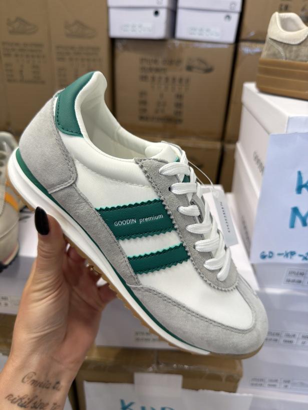 NOWY 4-ADIDAS DAMSKI GD-ST6002 sportowy adidas /GOODIN biały z zielonym