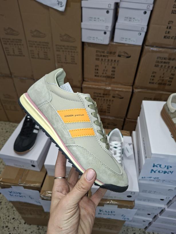 NOWY 5-ADIDAS DAMSKI GD-ST6002 sportowy adidas /GOODIN oliwka z pomarancza