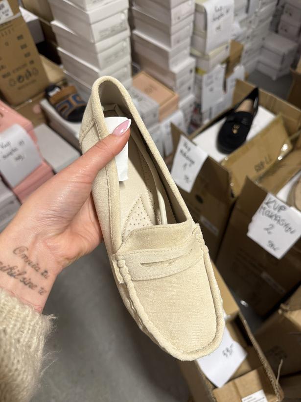 mokasyn 17- bezowy zamszowy mokasyn  FRANCJA ft245